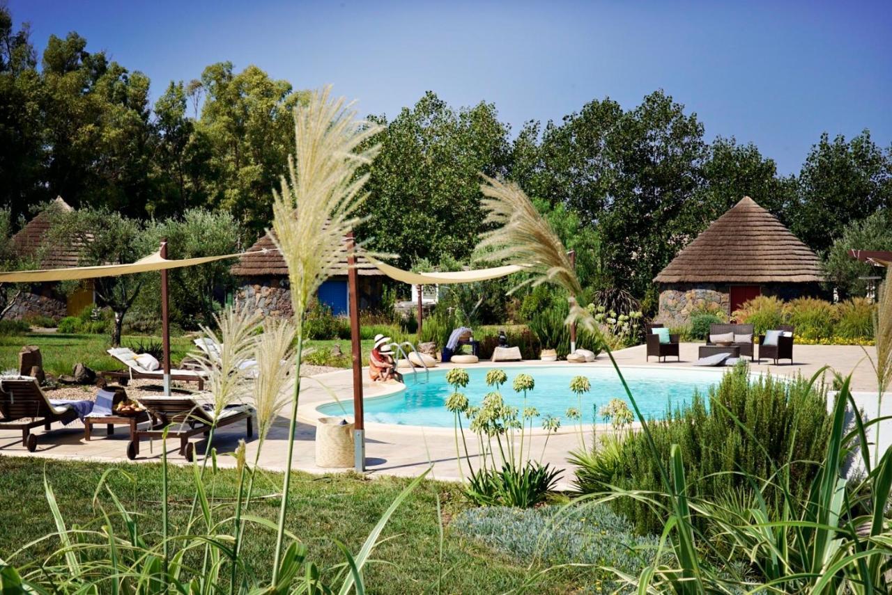 Is Cheas Wine Farm Boutique Hotel San Vero Milis Bagian luar foto