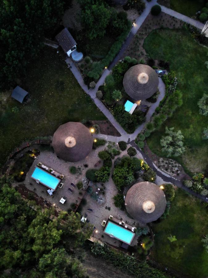 Is Cheas Wine Farm Boutique Hotel San Vero Milis Bagian luar foto