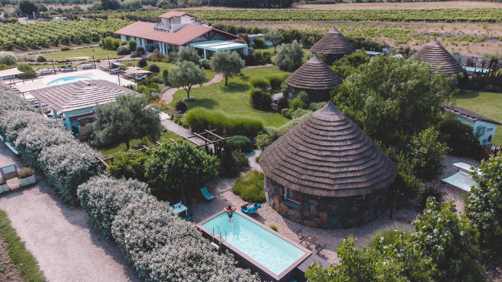 Is Cheas Wine Farm Boutique Hotel San Vero Milis Bagian luar foto