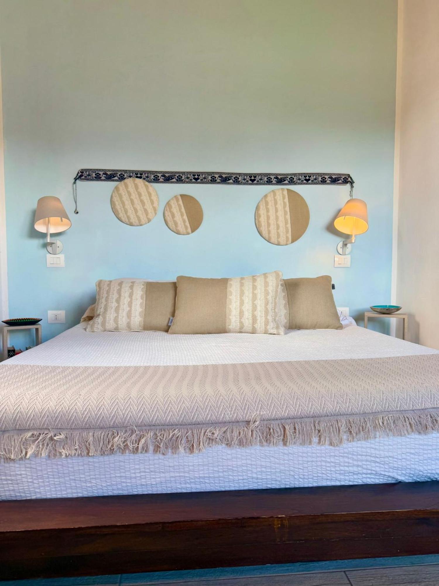 Is Cheas Wine Farm Boutique Hotel San Vero Milis Bagian luar foto
